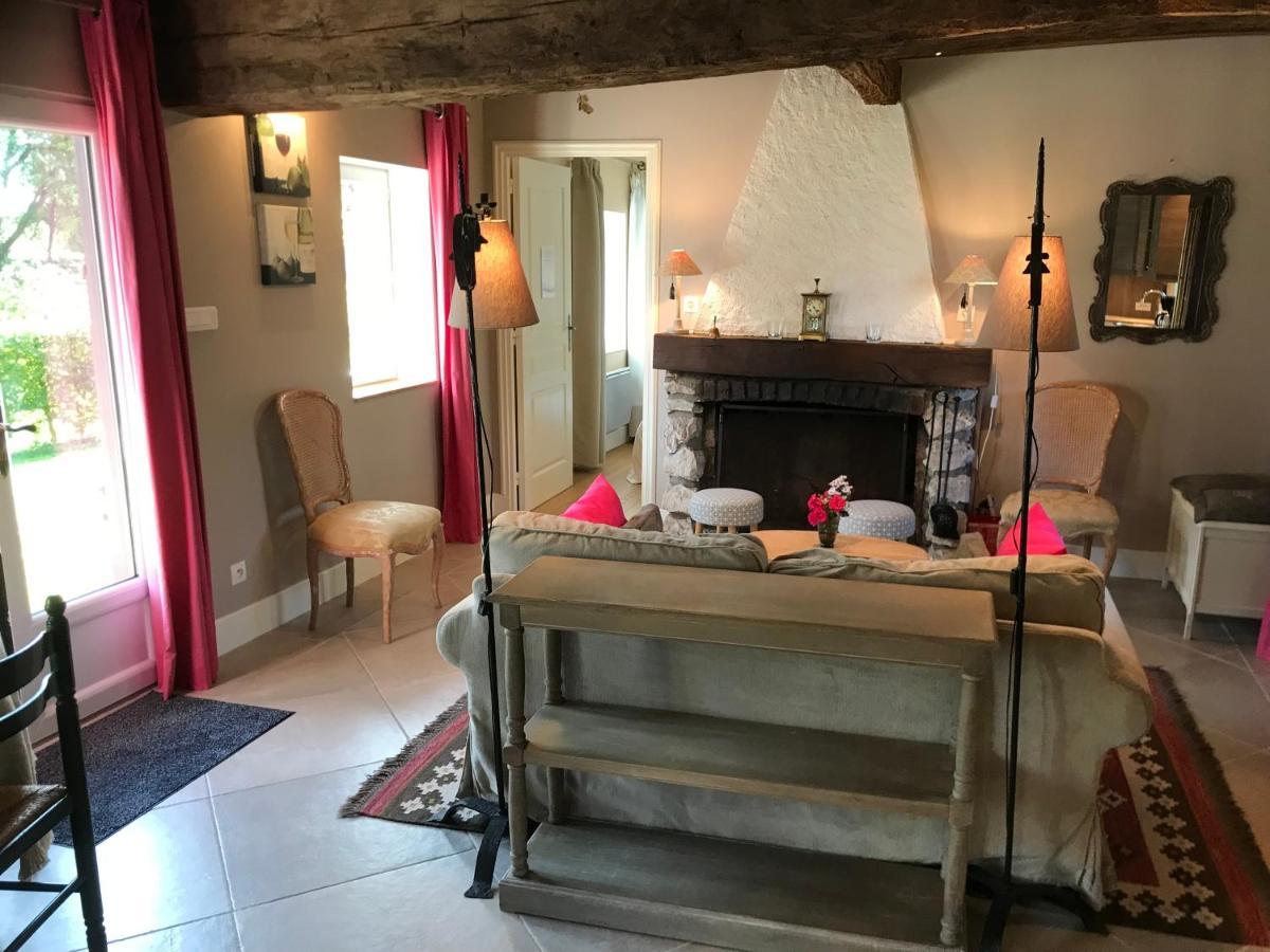 Charmante Maison Entre Les Pommiers Fresne-le-Plan エクステリア 写真